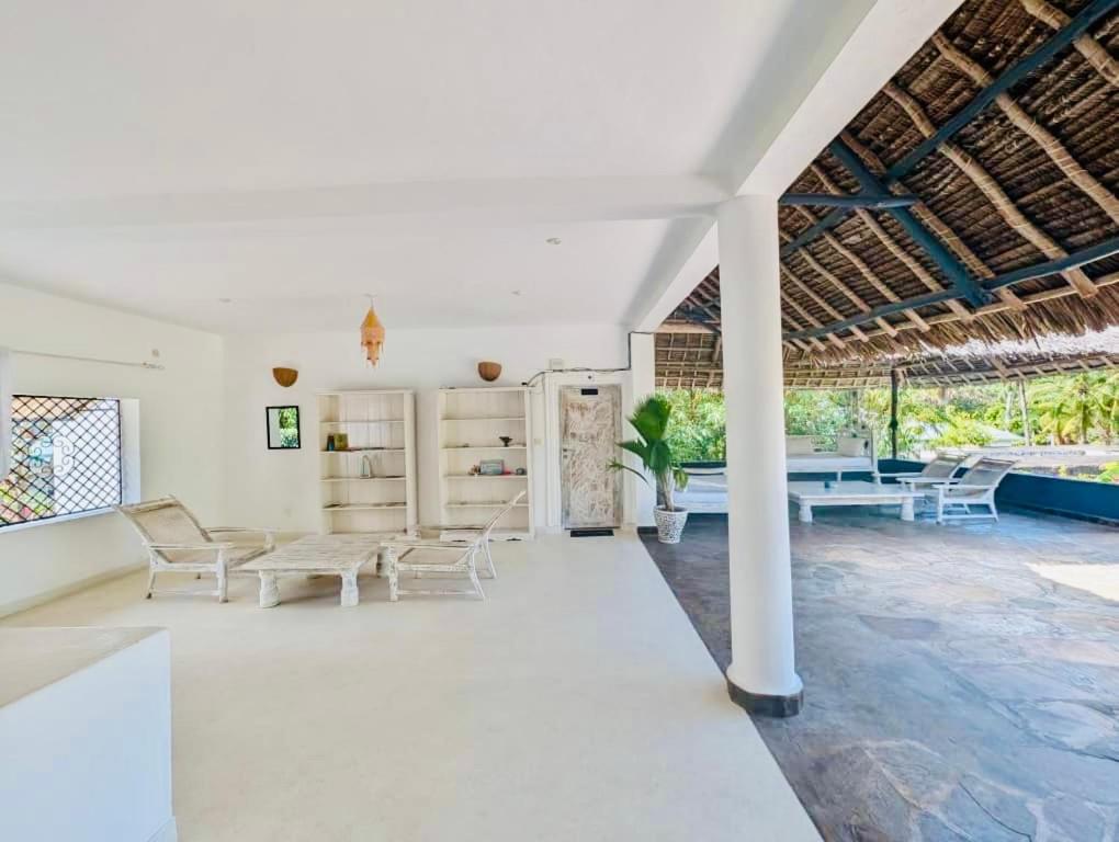White Nyumba Malindi Διαμέρισμα Εξωτερικό φωτογραφία