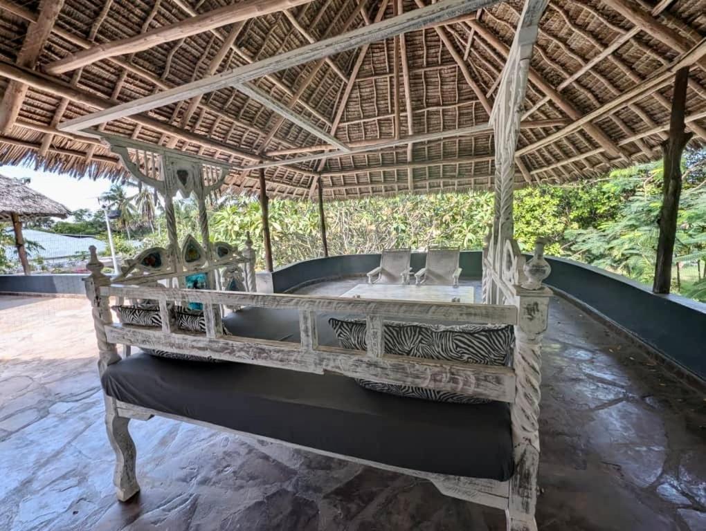 White Nyumba Malindi Διαμέρισμα Εξωτερικό φωτογραφία