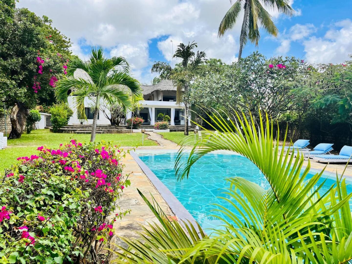 White Nyumba Malindi Διαμέρισμα Εξωτερικό φωτογραφία